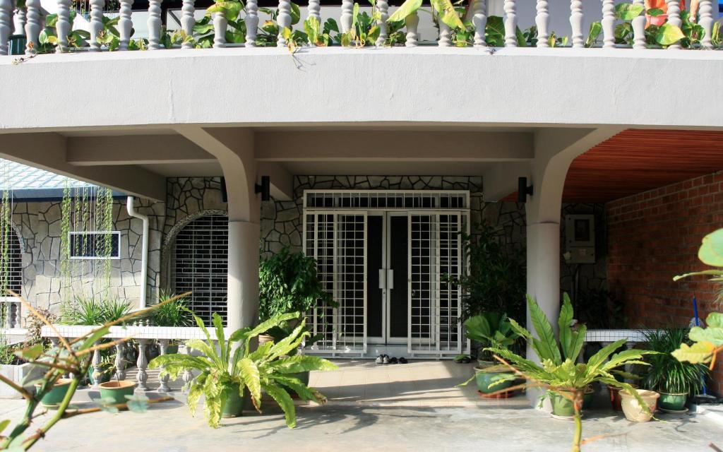 Morning Glory Guest House Kuching Dış mekan fotoğraf